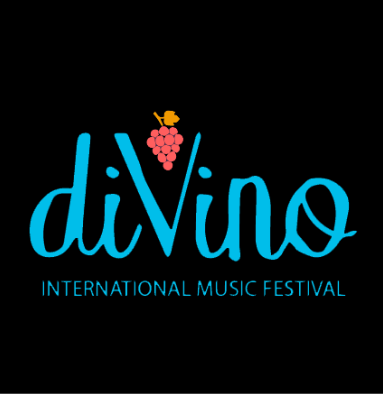 Logo celeste de Divino Festival sobre negro